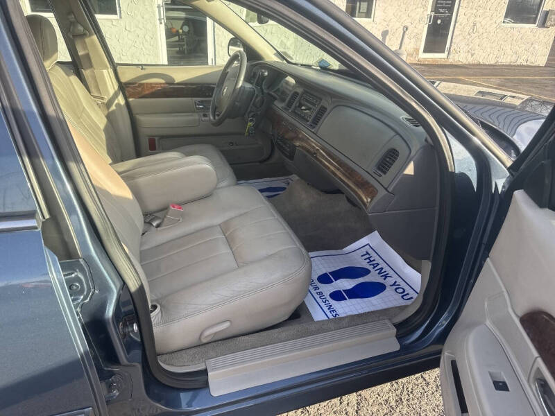 2009 Mercury Grand Marquis LS