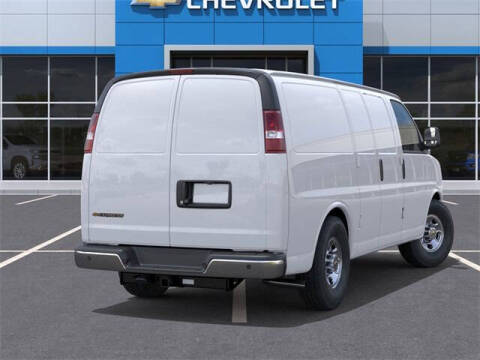 2025 Chevrolet Express 2500