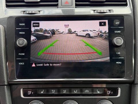 2019 Volkswagen e-Golf SE