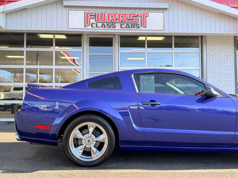 2005 Ford Mustang GT Premium