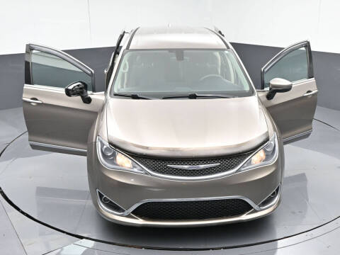 2017 Chrysler Pacifica