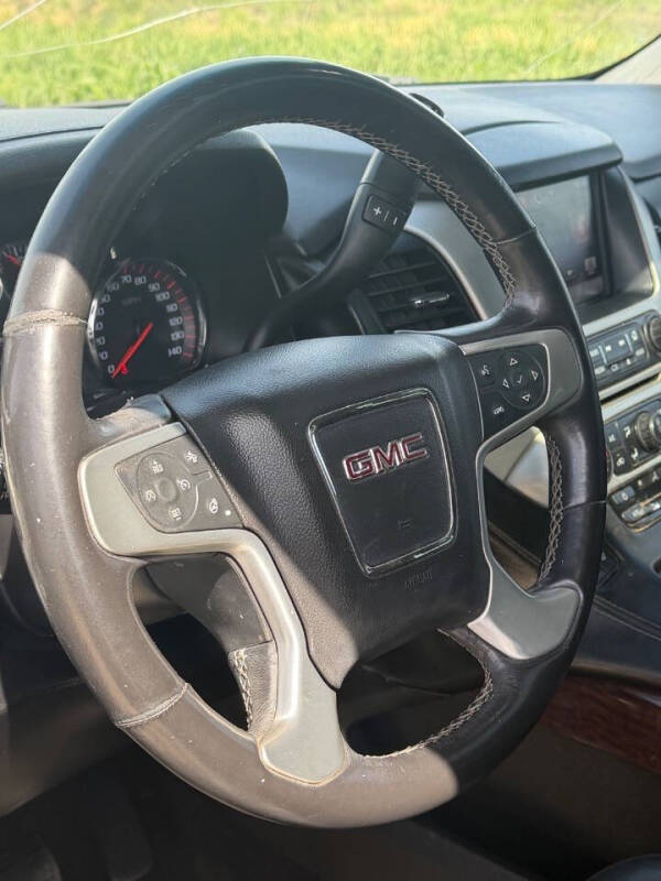 2015 GMC Yukon SLT