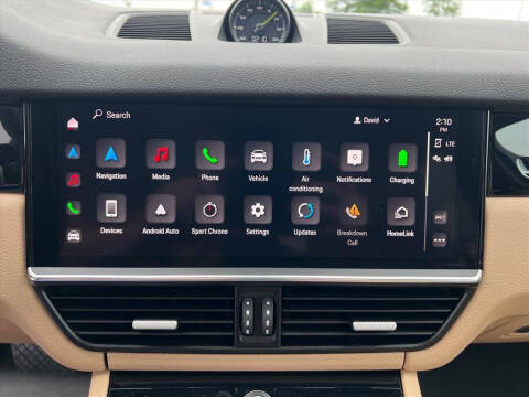 2022 Porsche Cayenne E-Hybrid