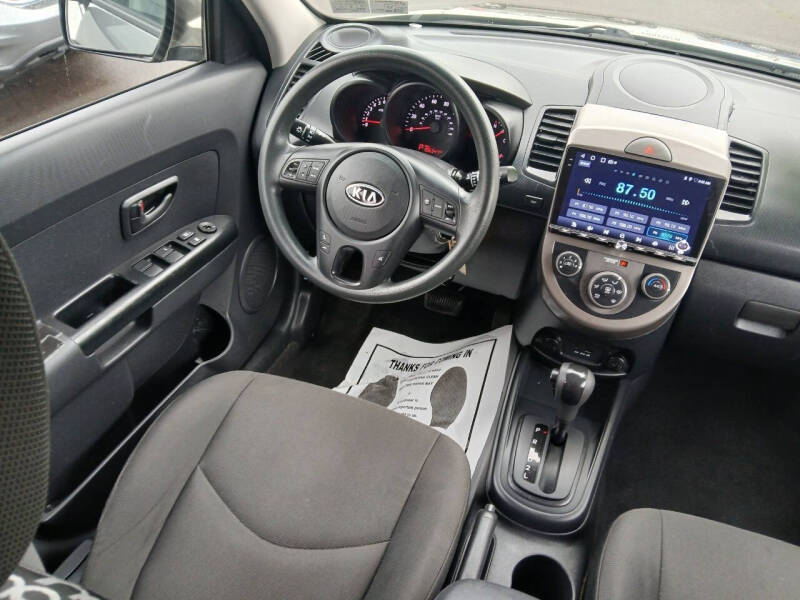 2010 Kia Soul +