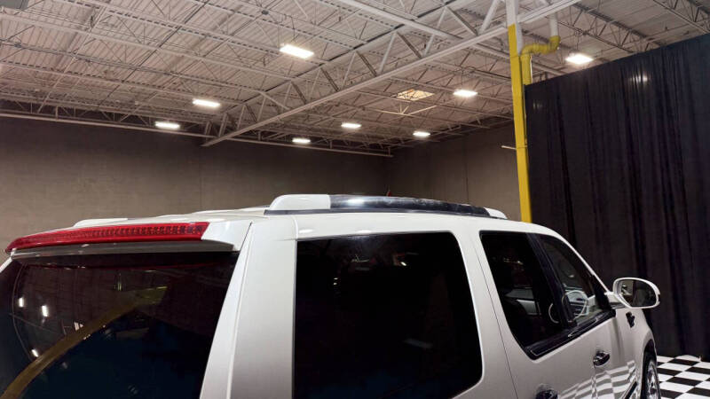 2013 Cadillac Escalade Luxury