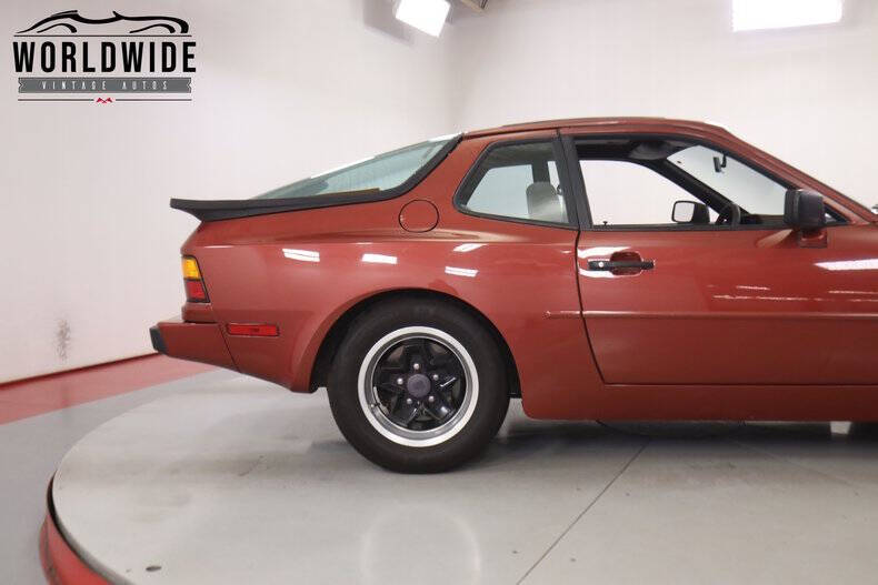1983 Porsche 944