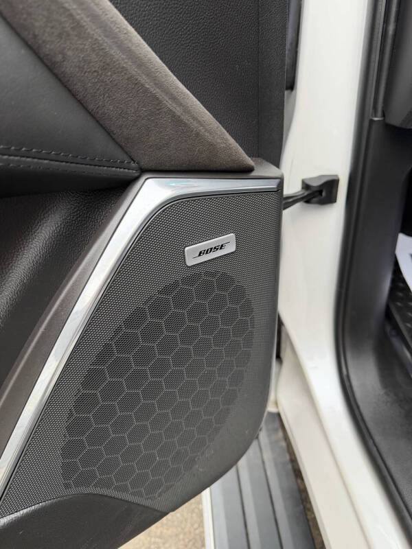 2017 Cadillac Escalade Platinum