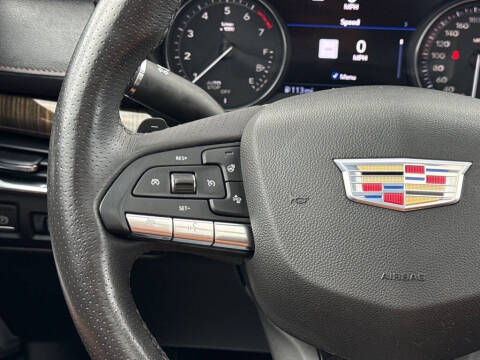 2023 Cadillac XT4 Sport