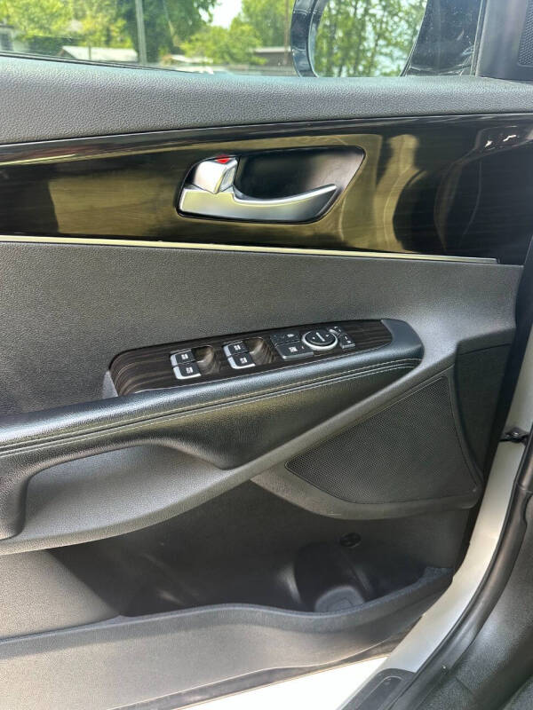 2020 Kia Sorento EX V6