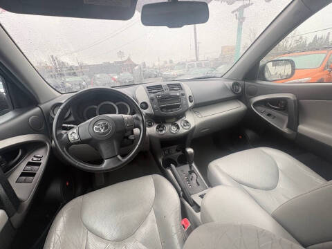 2010 Toyota RAV4 Limited