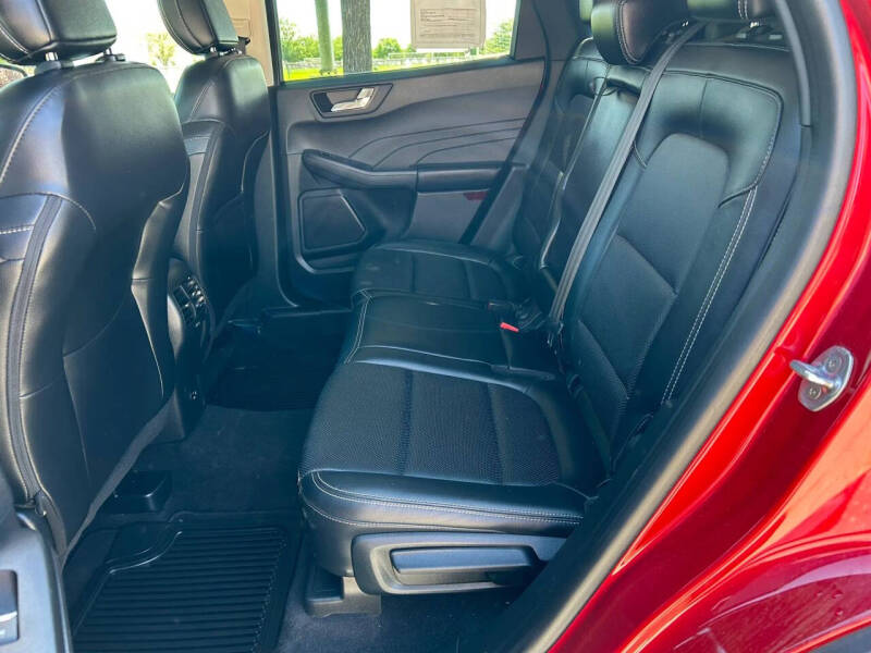 2021 Ford Escape SEL