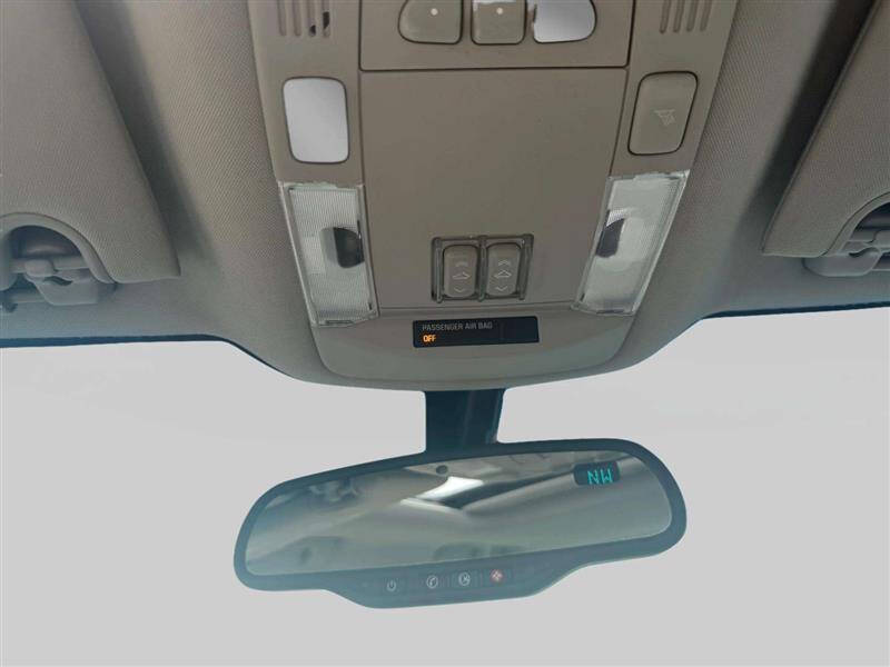 2011 Cadillac DTS Luxury Collection