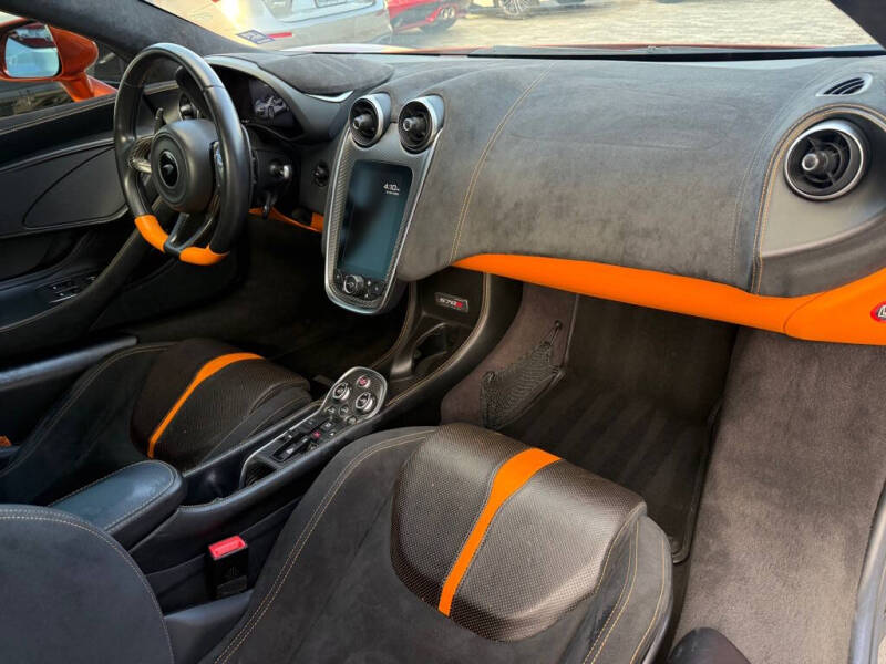 2020 McLaren 570S Spider