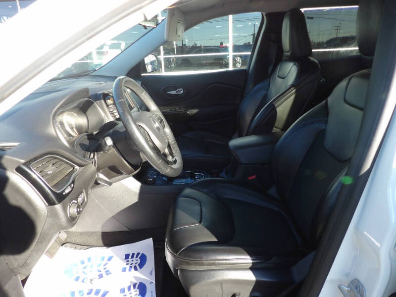 2019 Jeep Cherokee Altitude