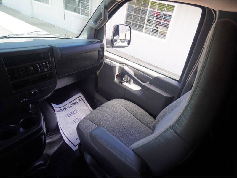 2021 Chevrolet Express 2500