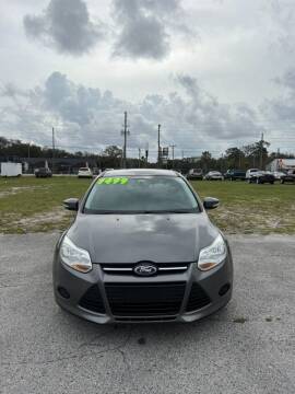 2013 Ford Focus for sale at GOLDEN GATE AUTOMOTIVE,LLC in Zephyrhills FL