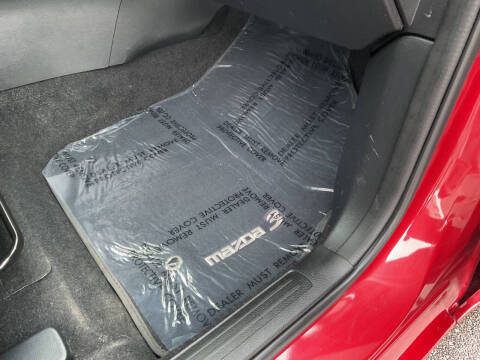 2013 Mazda MAZDA3 i Grand Touring