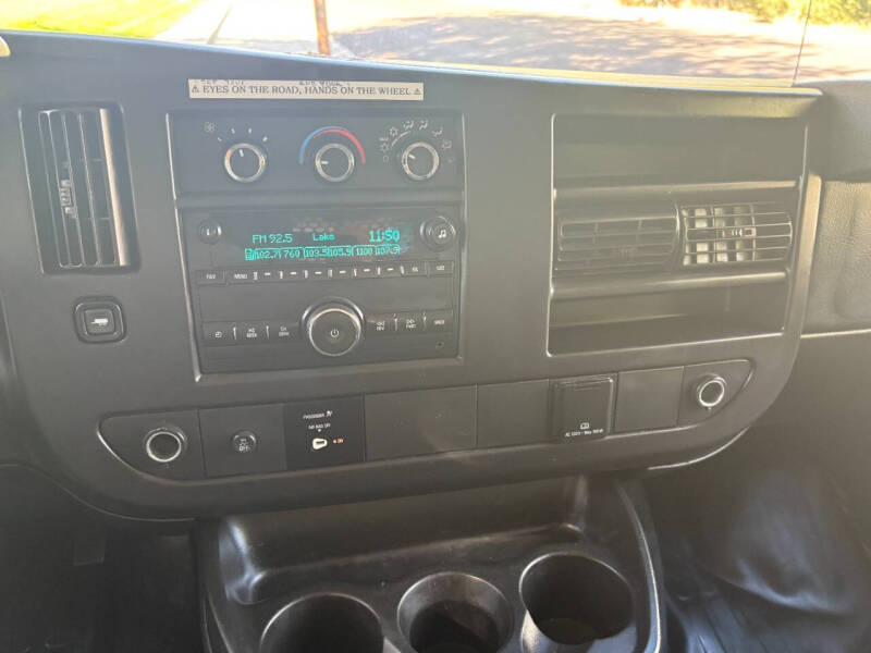 2015 GMC Savana 2500