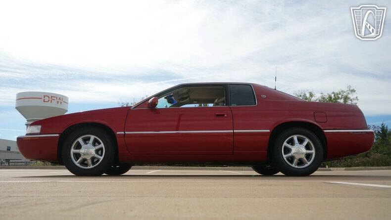 2001 Cadillac Eldorado ESC