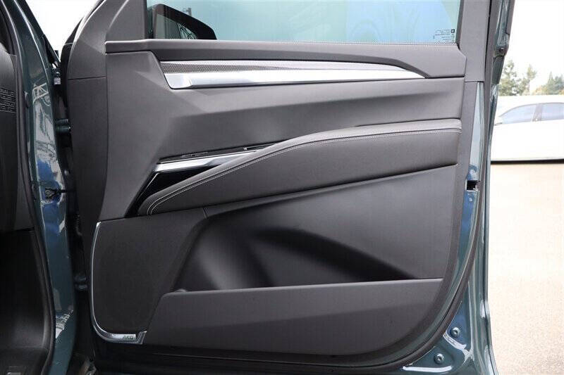 2026 Cadillac Escalade-V