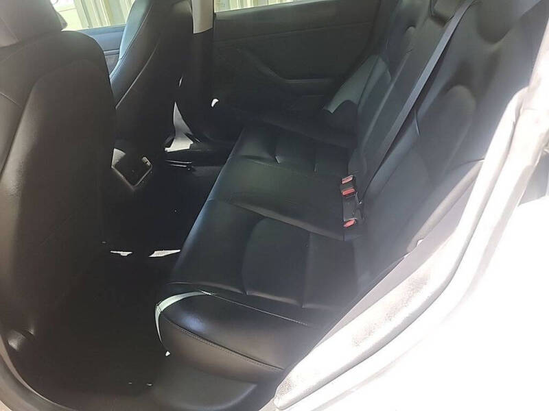 2019 Tesla Model 3 Standard Range Plus