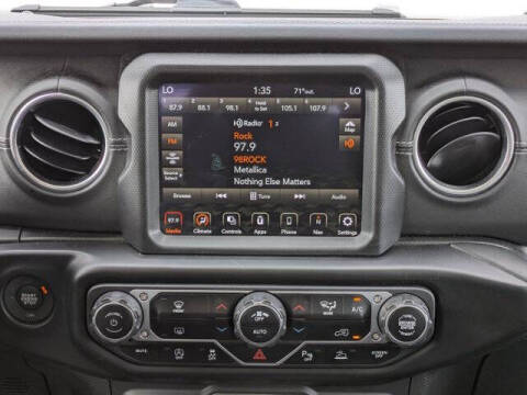 2021 Jeep Gladiator Overland