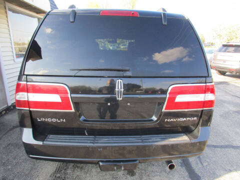 2011 Lincoln Navigator L