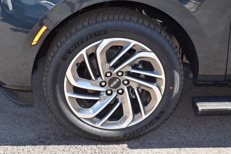 2025 Lincoln Navigator L Reserve