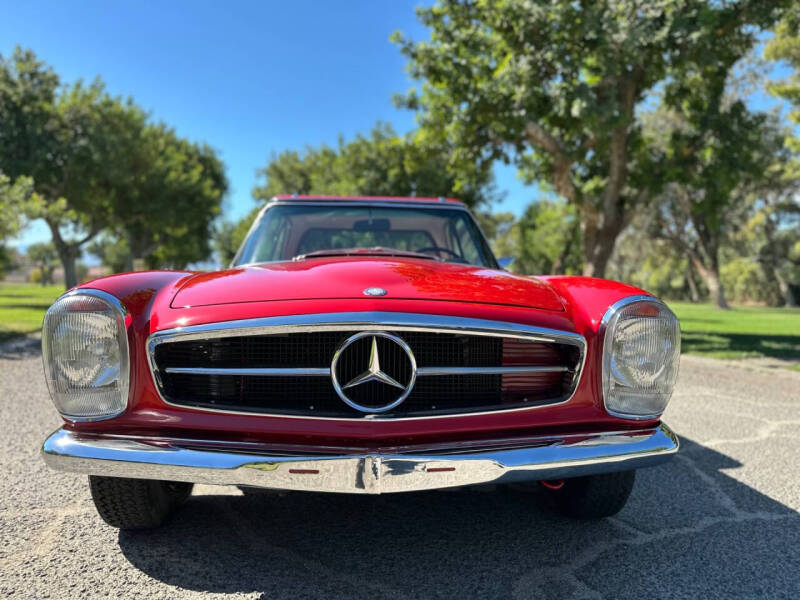 1968 Mercedes-Benz 280-Class