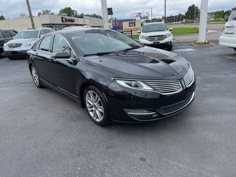 2014 Lincoln MKZ for sale at Summit Palace Auto in Waterford MI
