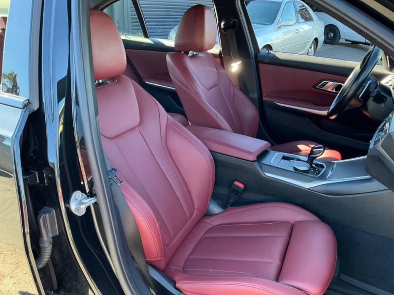 2022 BMW 3 Series 330e