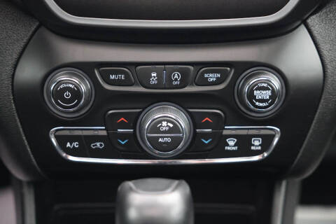 2022 Jeep Cherokee Trailhawk