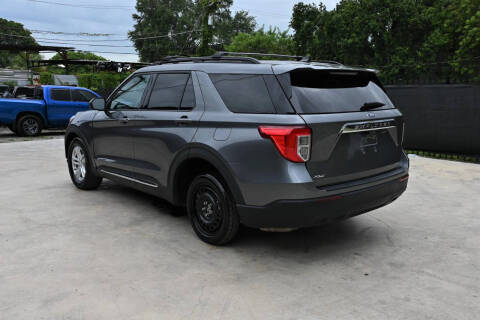 2024 Ford Explorer XLT