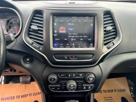 2020 Jeep Cherokee Trailhawk