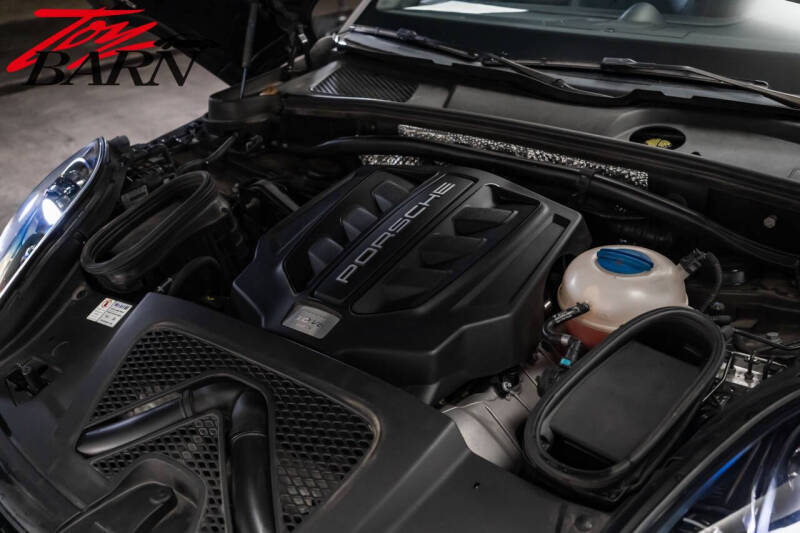 2018 Porsche Macan GTS