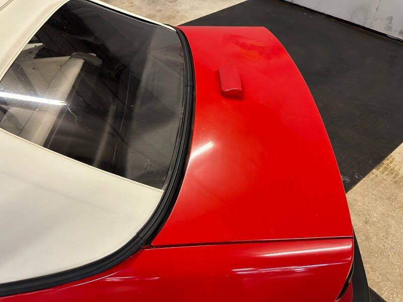 1991 Pontiac Sunbird LE