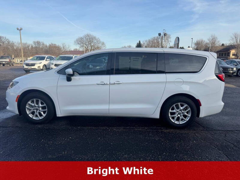 2017 Chrysler Pacifica Touring