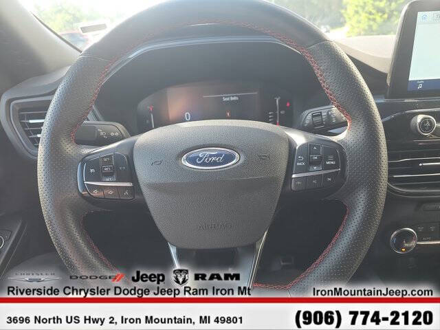 2023 Ford Escape ST-Line