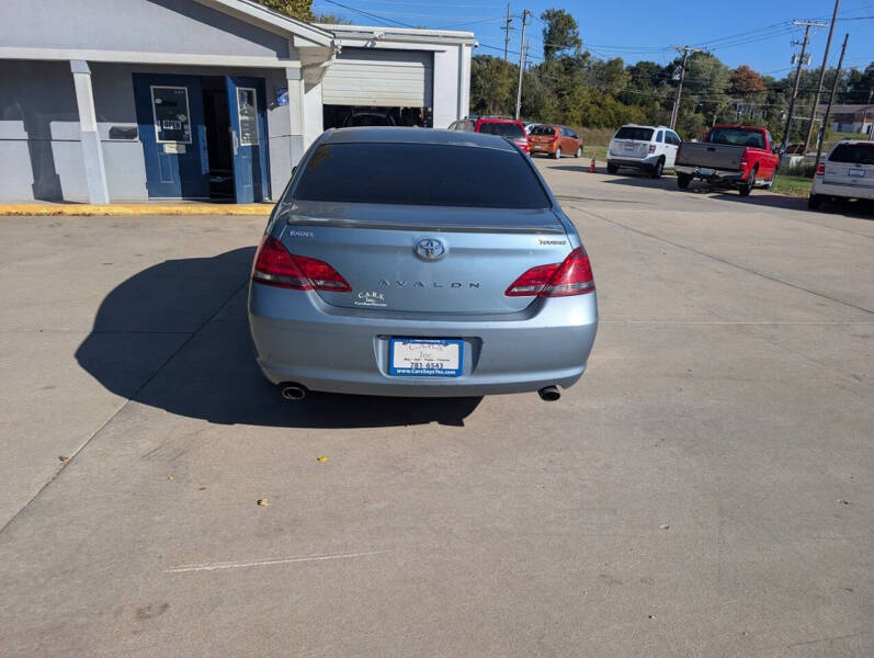 2008 Toyota Avalon XLS