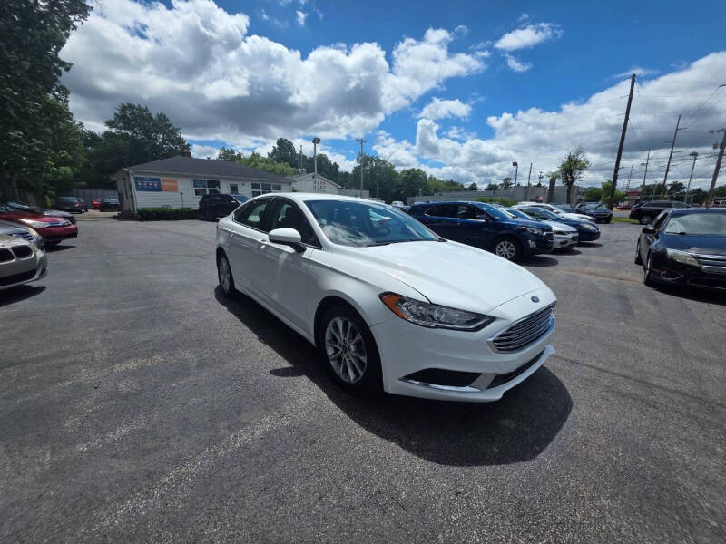 2017 Ford Fusion SE