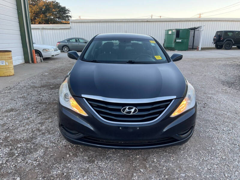 2012 Hyundai Sonata for sale at Efficient Auto Sales in Crowley TX