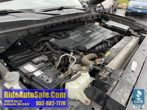 2017 Nissan Titan SV