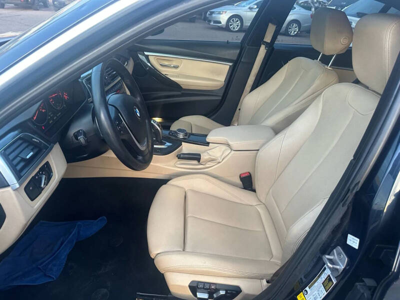 2017 BMW 3 Series 330i