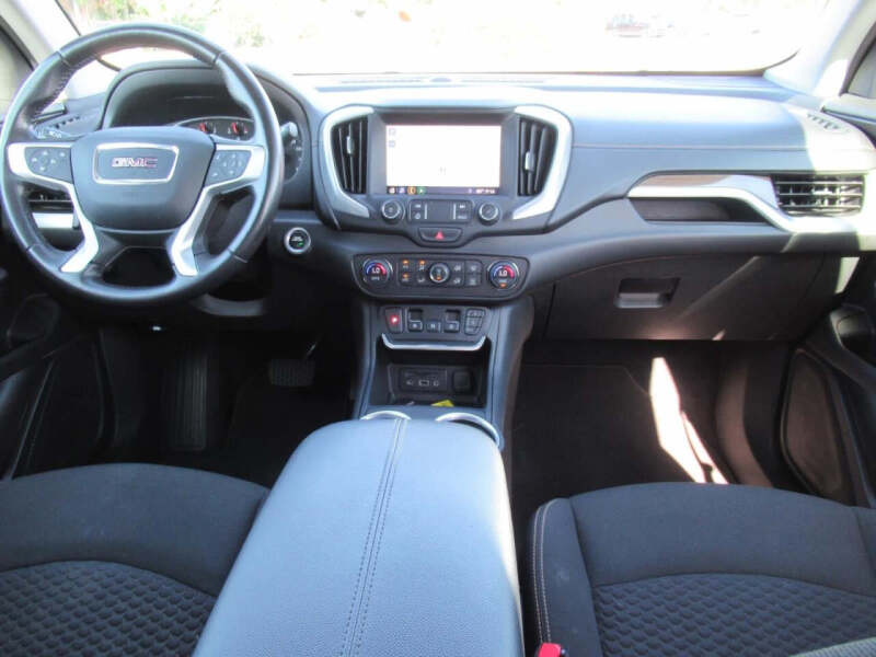 2021 GMC Terrain SLE