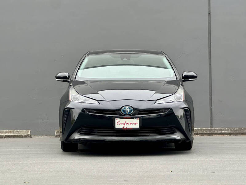 2019 Toyota Prius LE