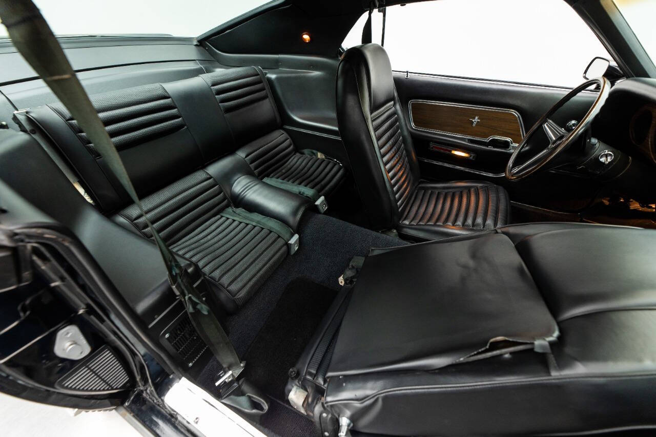1970 Ford Mustang 102