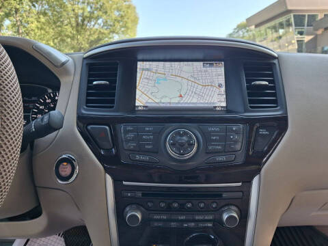 2014 Nissan Pathfinder SL