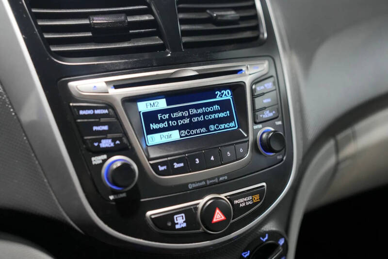 2015 Hyundai Accent GLS