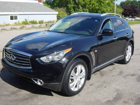2015 Infiniti QX70 for sale at North South Motorcars in Seabrook NH