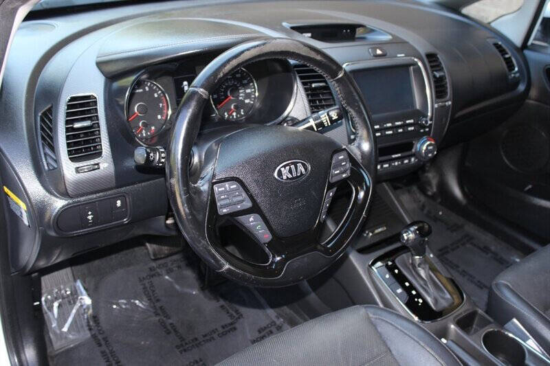 2017 Kia Forte EX